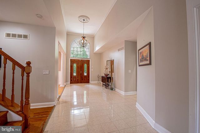 1054 BAYARD RD, Lothian, MD 20711