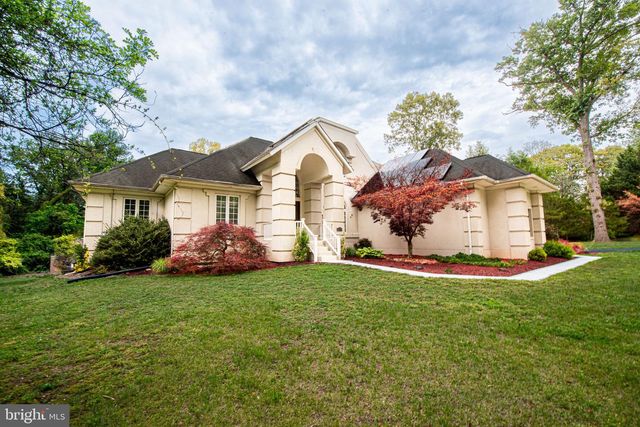 1054 BAYARD RD, Lothian, MD 20711