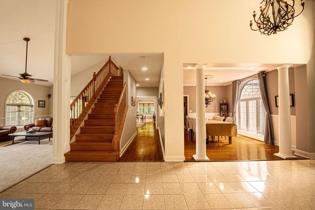 1054 BAYARD RD, Lothian, MD 20711