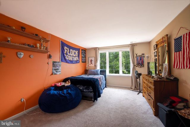 1054 BAYARD RD, Lothian, MD 20711