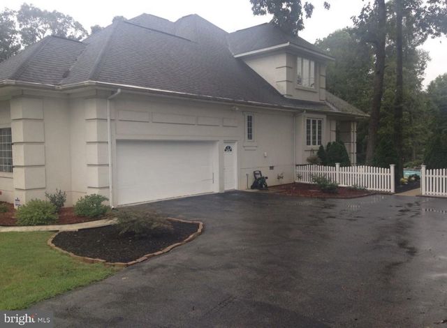 1054 BAYARD RD, Lothian, MD 20711