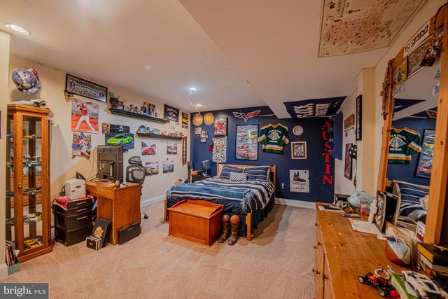 1054 BAYARD RD, Lothian, MD 20711