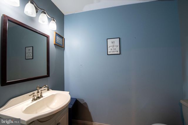 1054 BAYARD RD, Lothian, MD 20711