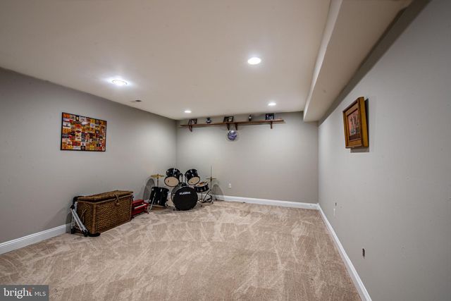 1054 BAYARD RD, Lothian, MD 20711