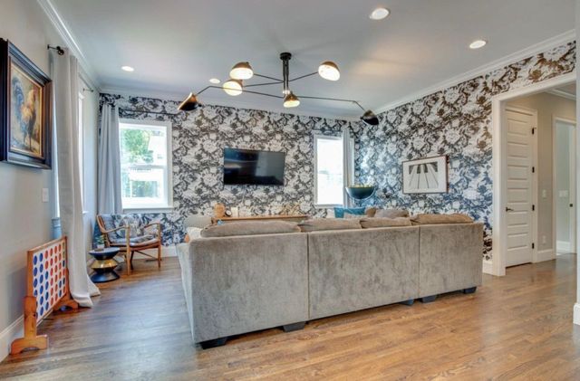 928 N 6th St, Nashville, TN 37207