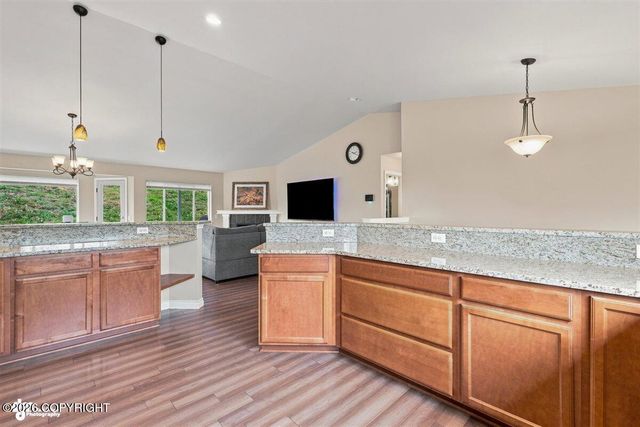 3316 Morgan Loop, Anchorage, AK 99516