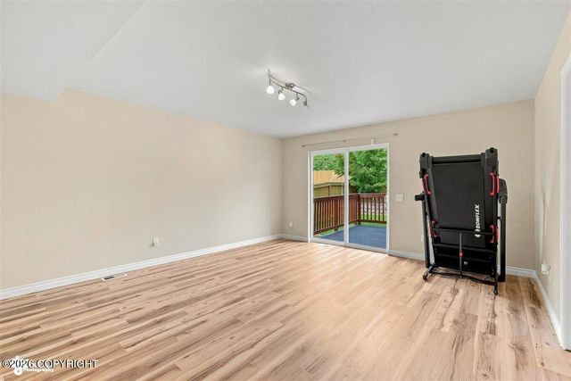 3316 Morgan Loop, Anchorage, AK 99516