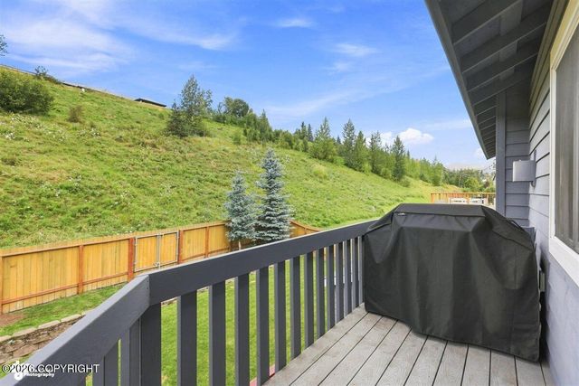 3316 Morgan Loop, Anchorage, AK 99516
