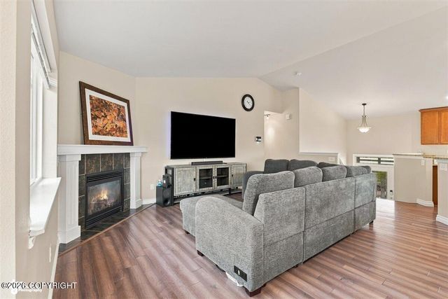 3316 Morgan Loop, Anchorage, AK 99516