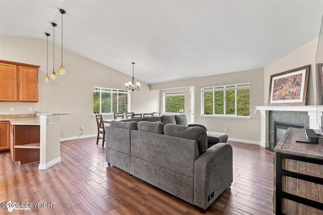 3316 Morgan Loop, Anchorage, AK 99516