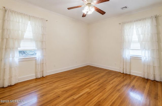 410 Thompson Avenue, Middletown, NJ 07748