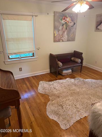 410 Thompson Avenue, Middletown, NJ 07748