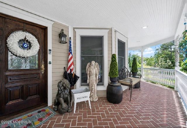 410 Thompson Avenue, Middletown, NJ 07748