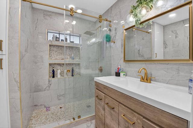 21724 Little Bear Way, Boca Raton, FL 33428