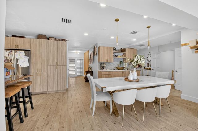 21724 Little Bear Way, Boca Raton, FL 33428