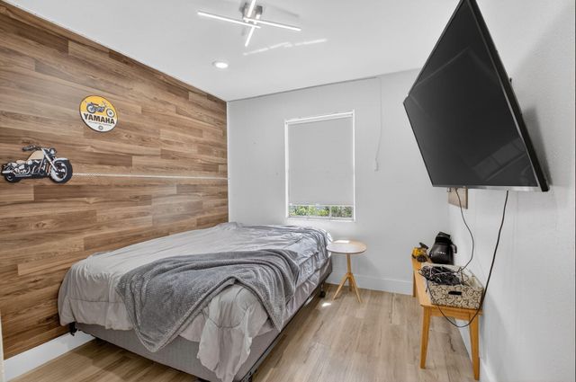 21724 Little Bear Way, Boca Raton, FL 33428