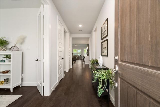 314 Cavil Barrier Lane, La Porte, TX 77571