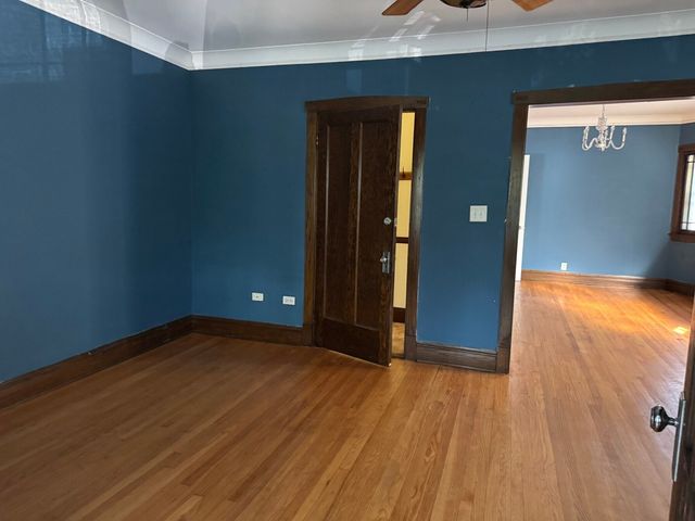 4741 N Kilbourn Avenue 2, Chicago, IL 60630