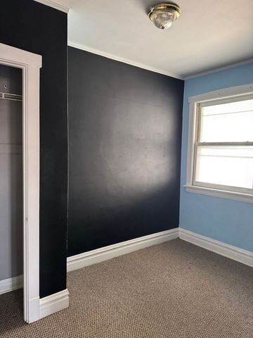 4741 N Kilbourn Avenue 2, Chicago, IL 60630