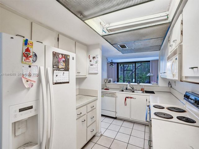 2910 SW 87th Ter 1701, Davie, FL 33328