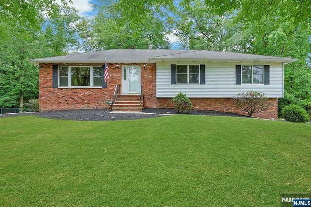 101 S Colonial Drive, Harrington Park, NJ 07640