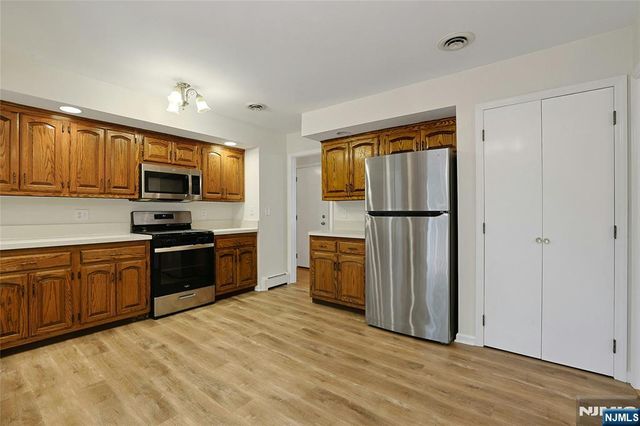 101 S Colonial Drive, Harrington Park, NJ 07640