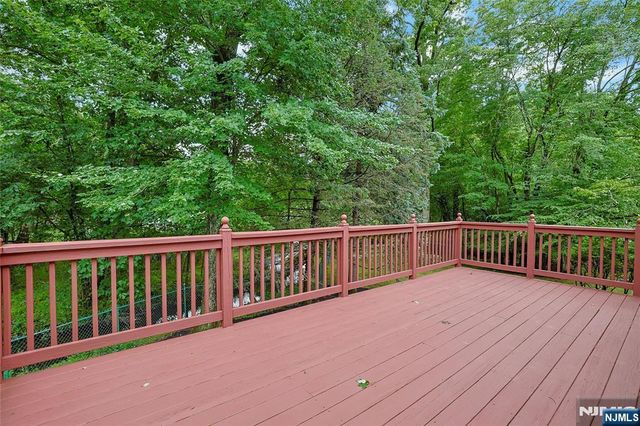 101 S Colonial Drive, Harrington Park, NJ 07640