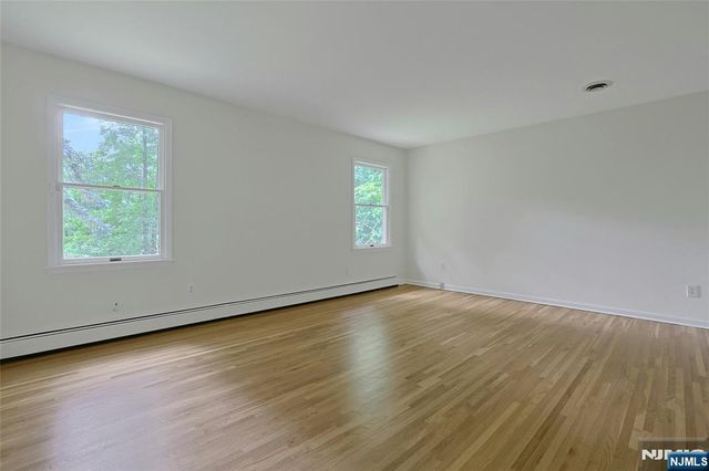 101 S Colonial Drive, Harrington Park, NJ 07640