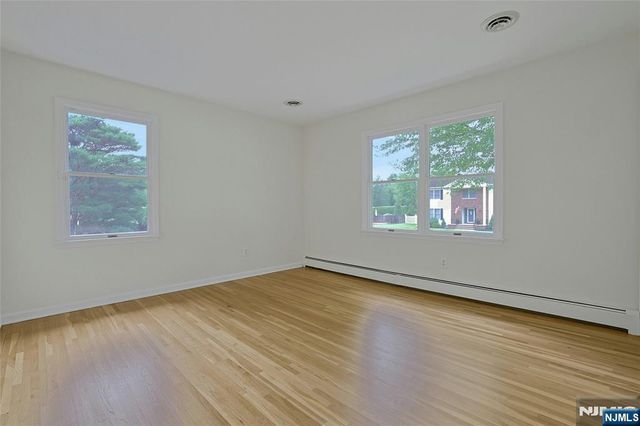 101 S Colonial Drive, Harrington Park, NJ 07640