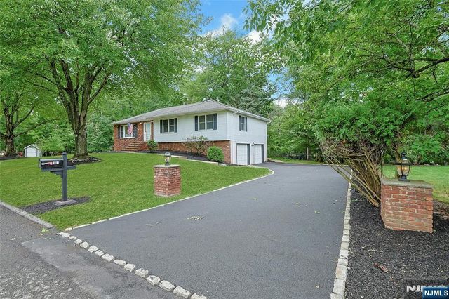 101 S Colonial Drive, Harrington Park, NJ 07640