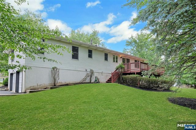 101 S Colonial Drive, Harrington Park, NJ 07640