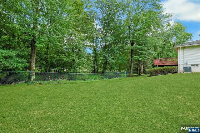 101 S Colonial Drive, Harrington Park, NJ 07640