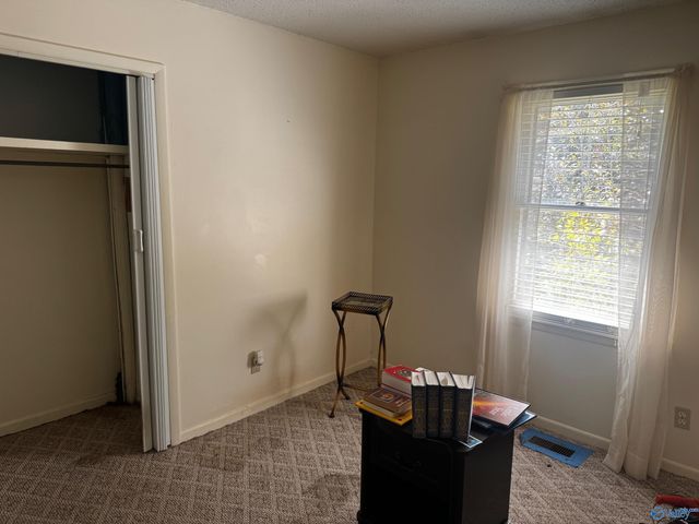 4234 Lawson Gap Road, Boaz, AL 35957