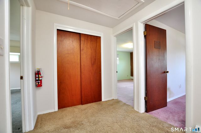 5 Garrison Terrace, Bloomfield, CT 06002