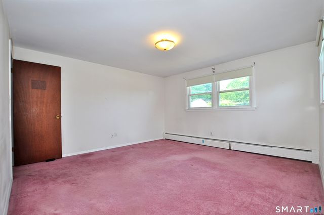 5 Garrison Terrace, Bloomfield, CT 06002