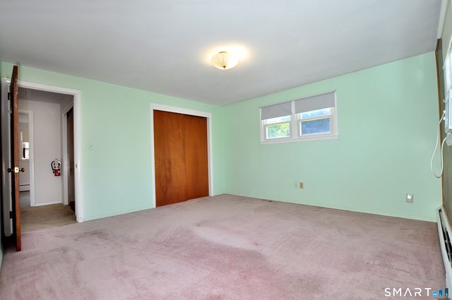 5 Garrison Terrace, Bloomfield, CT 06002