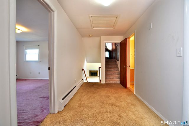 5 Garrison Terrace, Bloomfield, CT 06002