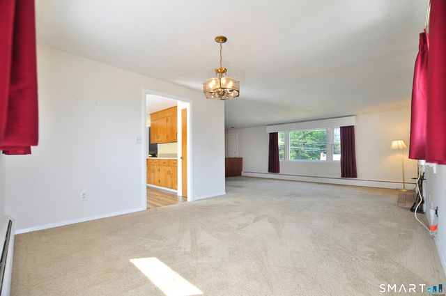 5 Garrison Terrace, Bloomfield, CT 06002