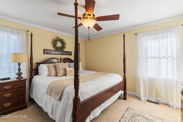 631 E Sanders Street, Four Oaks, NC 27524