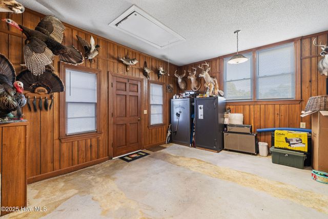 631 E Sanders Street, Four Oaks, NC 27524