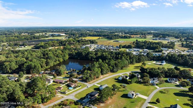 631 E Sanders Street, Four Oaks, NC 27524