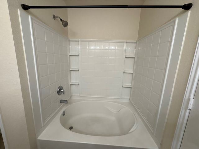 9121 Old Clydesdale Drive, Fort Worth, TX 76123