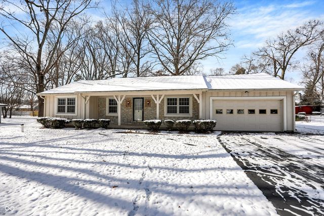 10020 Holaday Drive, Carmel, IN 46032