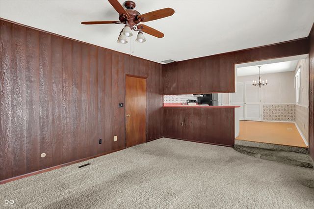 10020 Holaday Drive, Carmel, IN 46032