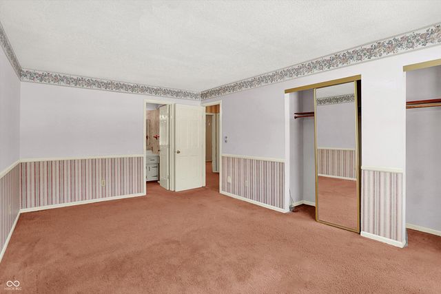 10020 Holaday Drive, Carmel, IN 46032