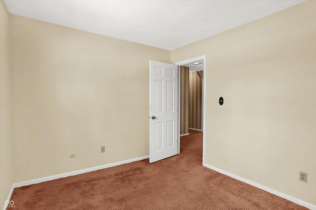 10020 Holaday Drive, Carmel, IN 46032