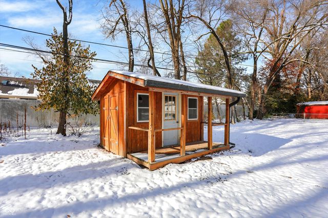 10020 Holaday Drive, Carmel, IN 46032