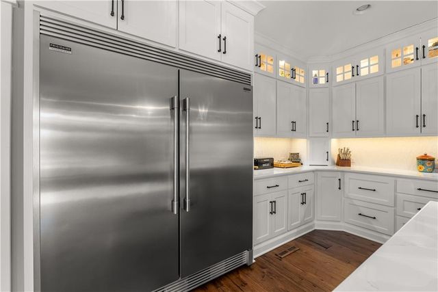 9707 S Perdue Road, Grain Valley, MO 64029