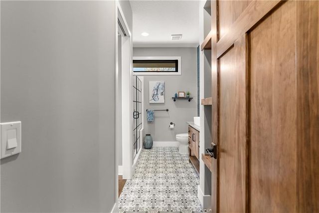 9707 S Perdue Road, Grain Valley, MO 64029