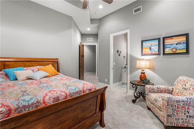 9707 S Perdue Road, Grain Valley, MO 64029